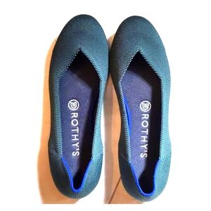 Rothys Round Toe Flats